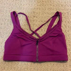 Lululemon sports bra